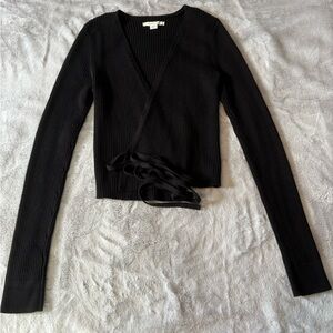 American Eagle Tie Front Sweater